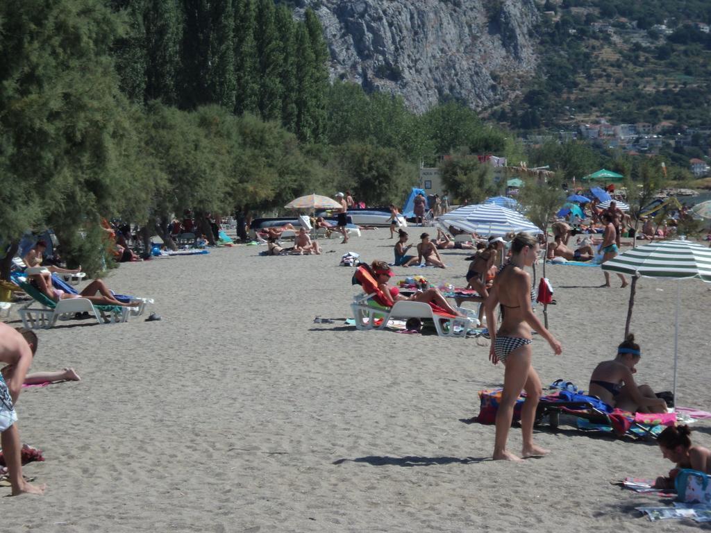 Apartments Mihovil Omis Bagian luar foto